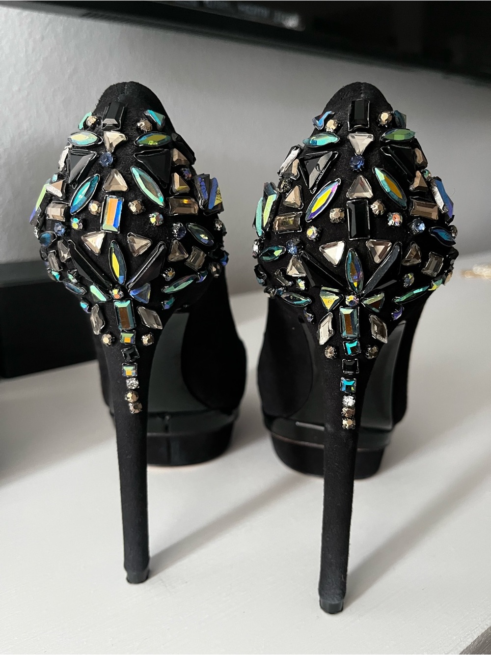 B Brian Atwood Black Suede Jeweled Platform Pump - Picture 3 of 6